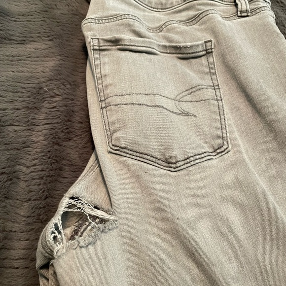 American Eagle Skinny Jeans - Picture 5 of 5